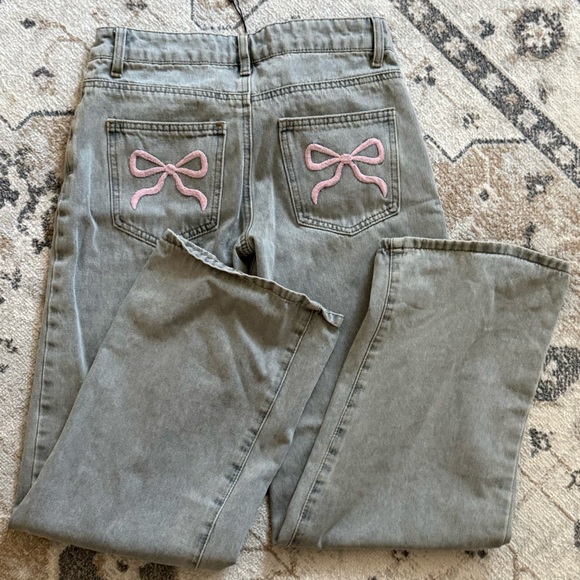 edikted Stylish Gray Women's Jeans Size XS - Picture 4 of 6